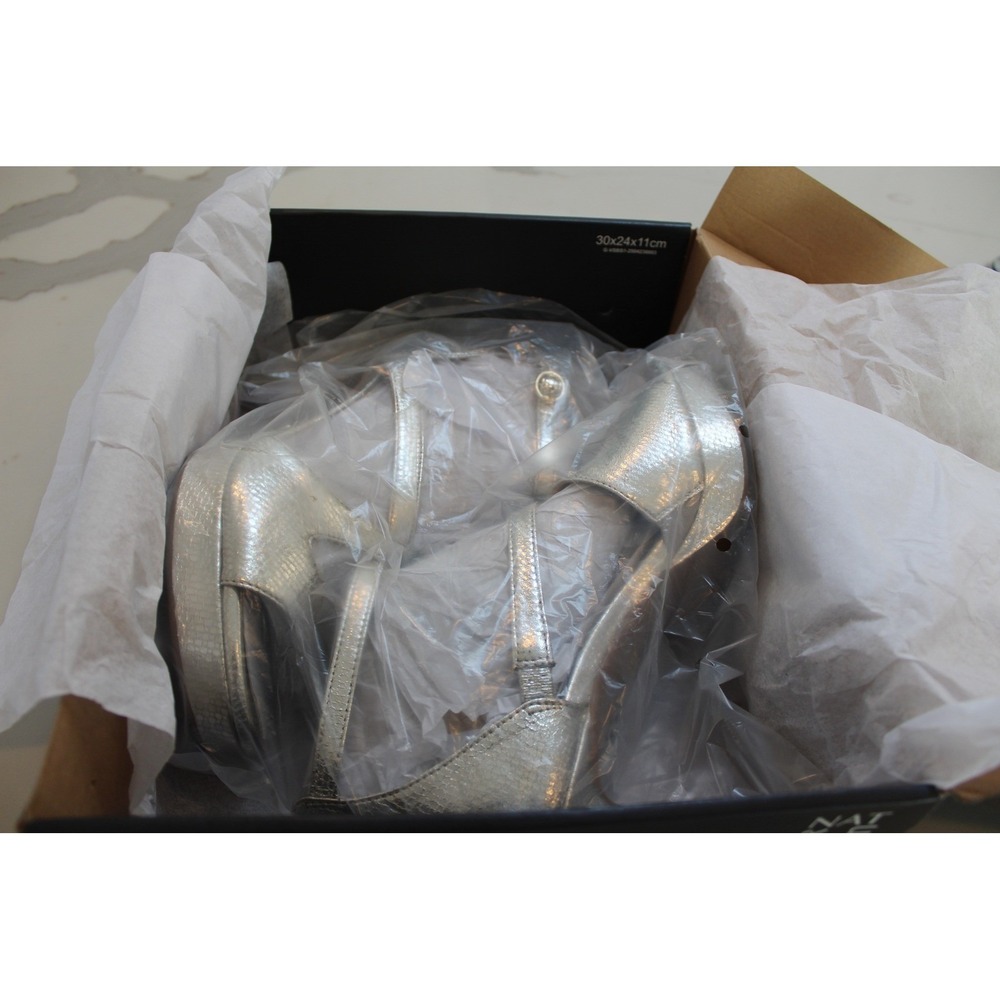 Naturalizer Alicia Dress Sandals Women 7 Silver Sand Metallic Platform Heels - Picture 10 of 11